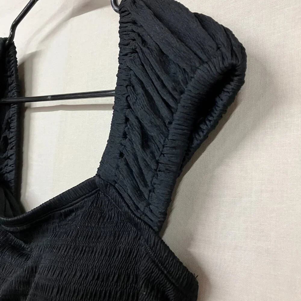 NWT Wild Fable Women's Black Size X Cap Sleeve Smocked Bralette Bikini Top